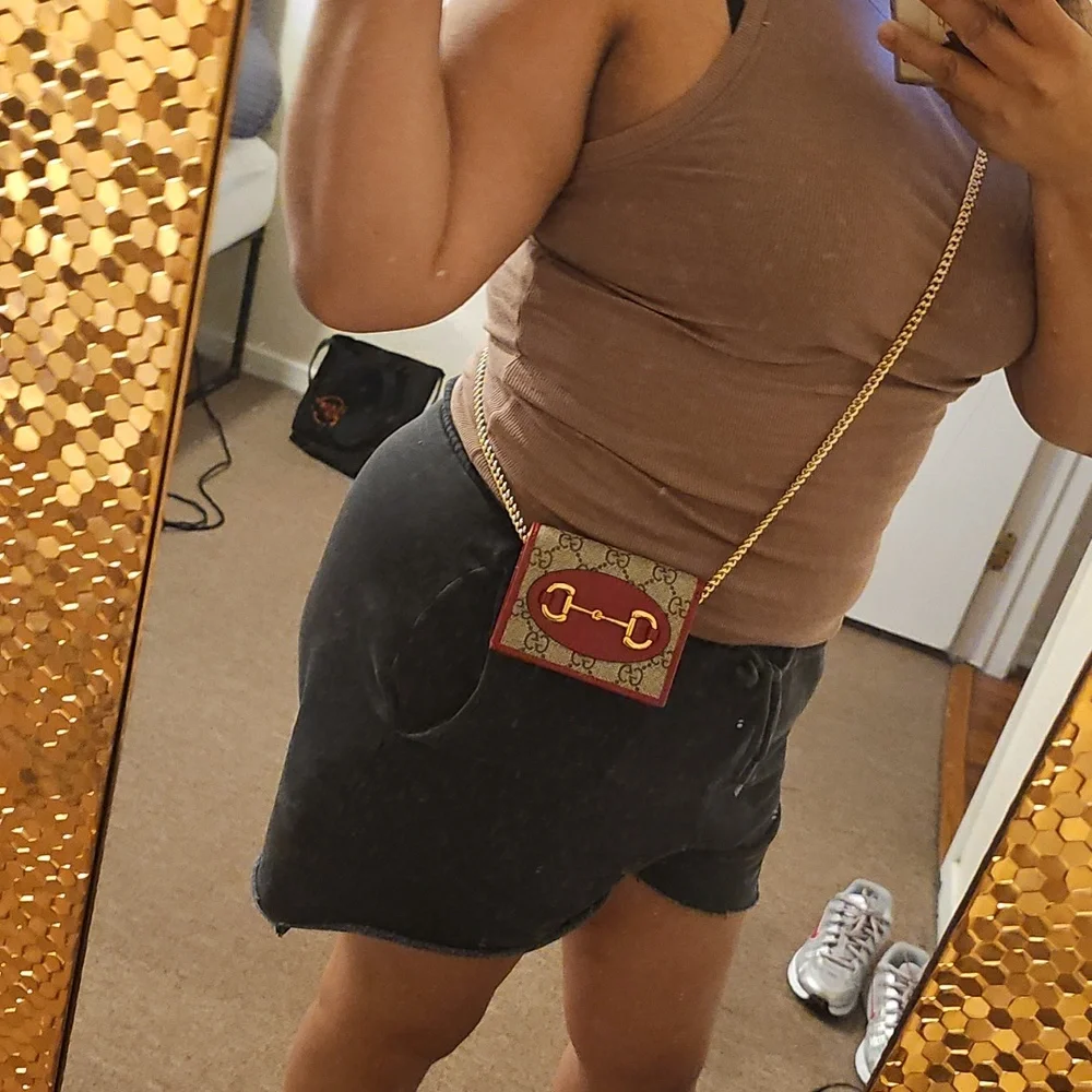 Gucci Beige GG Canvas Mini Chain Wallet with Red Trim and Gold Hardware - Picture 5 of 5
